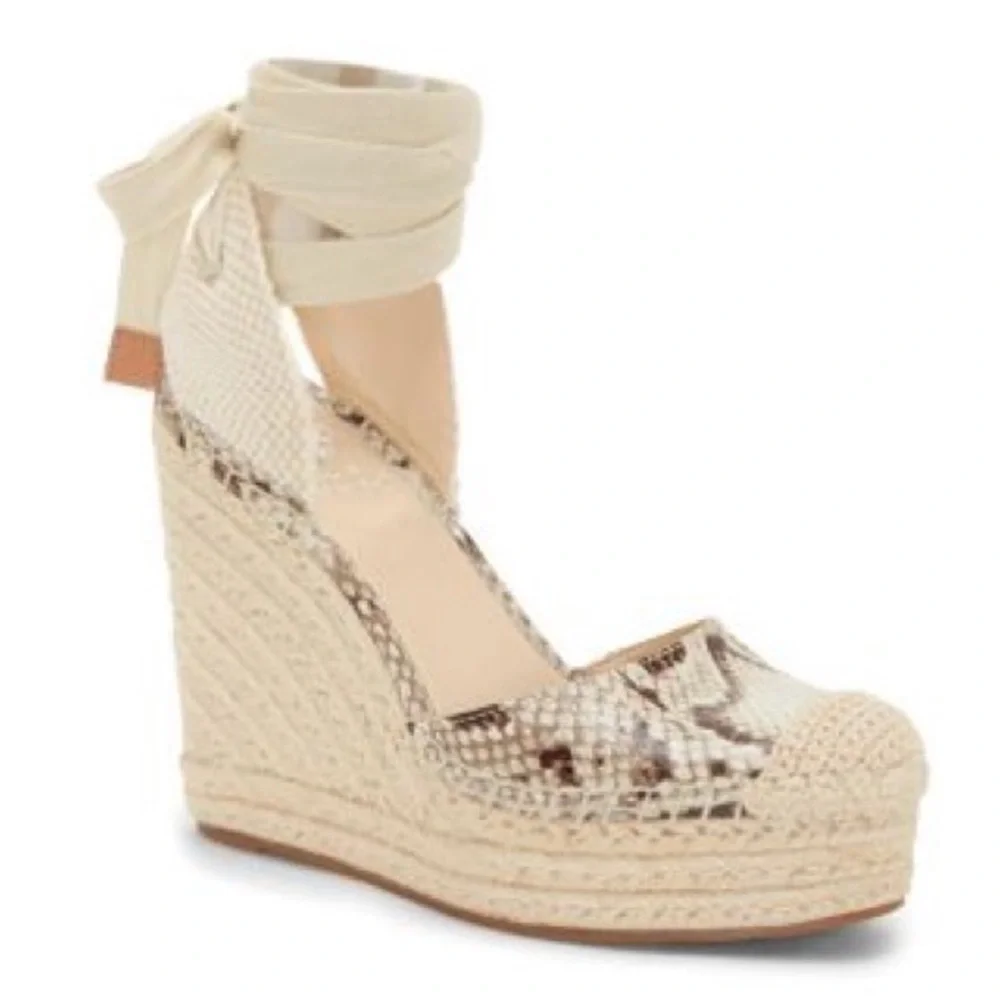EUC Vince Vamuto Snakeskin Wedge Sandals